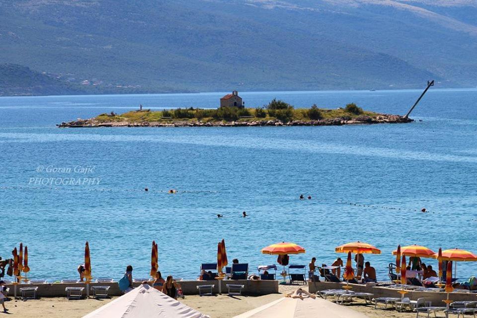 Holiday House Belavista Нови-Винодолски Экстерьер фото